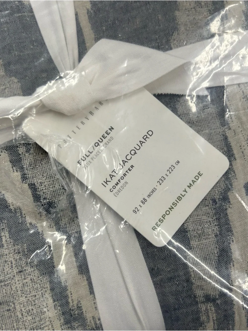 Pottery Barn Ava Ikat Jacquard Comforter Full Queen Chambray Bedding NWT